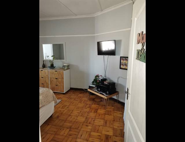 2 BEDROOM FLAT FOR SALE IN UMBILO
